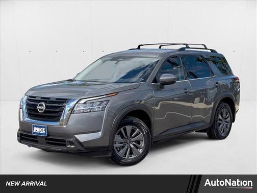 2022 Nissan Pathfinder SV 2WD