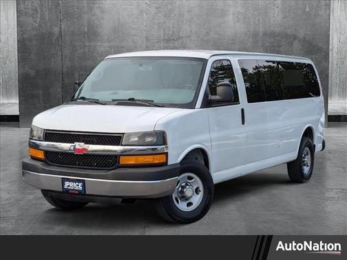 2013 Chevrolet Express 3500 LT