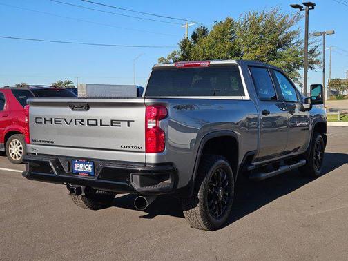 2025 Chevrolet Silverado 2500 Custom