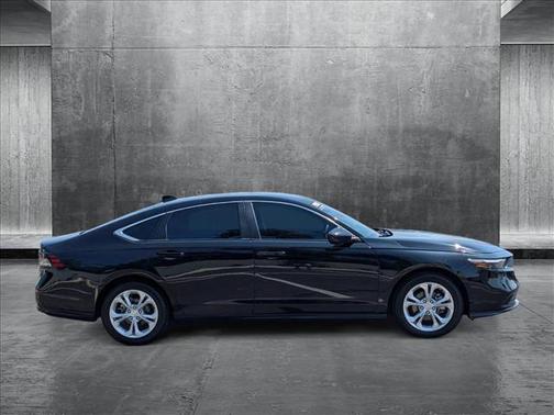 2023 Honda Accord LX 1.5T