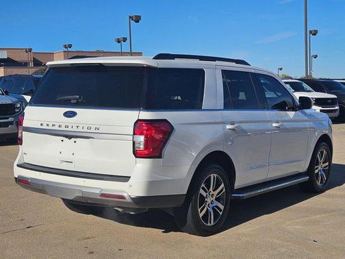 2022 Ford Expedition XLT