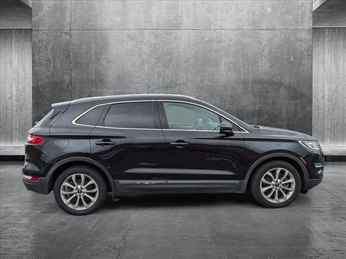 2015 Lincoln MKC Base