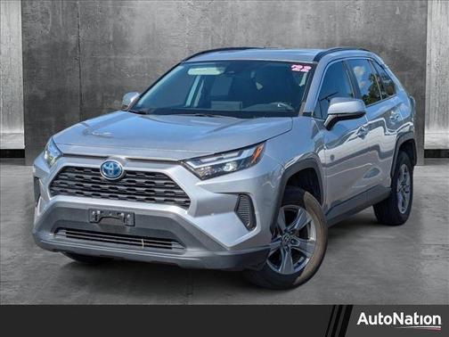 2022 Toyota RAV4 Hybrid XLE