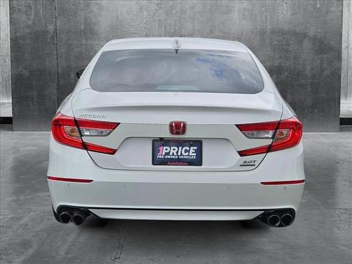 2020 Honda Accord Touring 2.0T