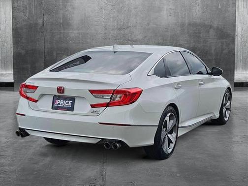 2020 Honda Accord Touring 2.0T