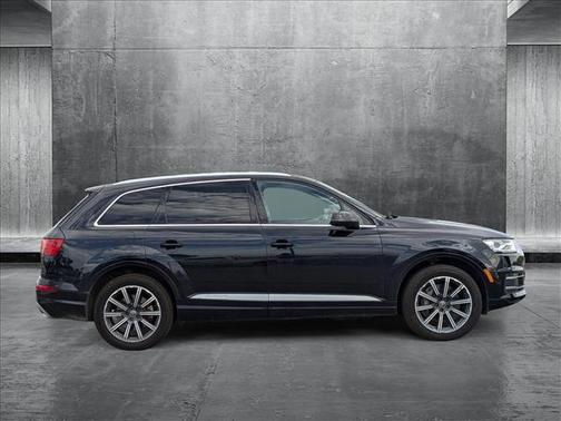 2017 Audi Q7 3.0T Premium