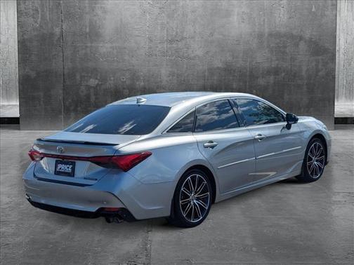 2020 Toyota Avalon Touring