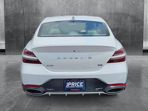 2022 Genesis G70 3.3T RWD