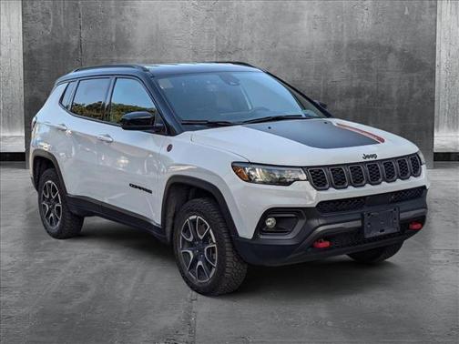 2024 Jeep Compass Trailhawk