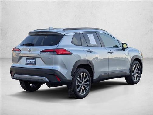 2023 Toyota Corolla Cross XLE