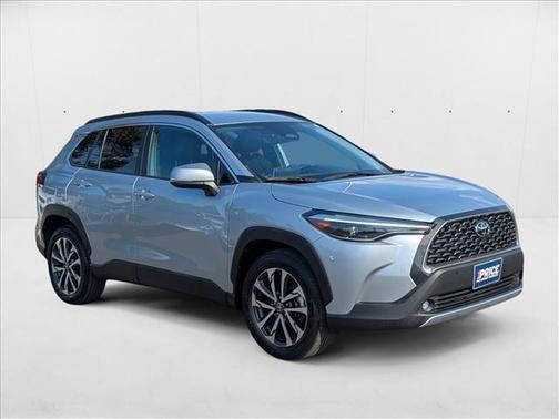 2023 Toyota Corolla Cross XLE