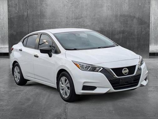 2022 Nissan Versa 1.6 S