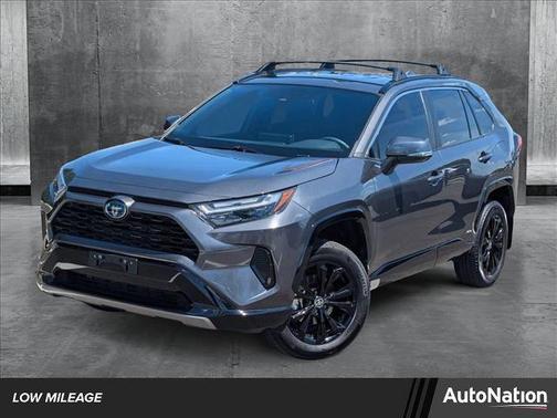 2024 Toyota RAV4 Hybrid SE