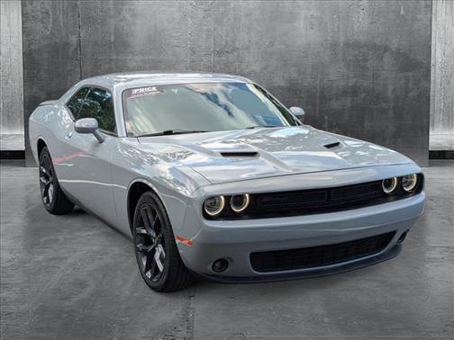 2022 Dodge Challenger SXT