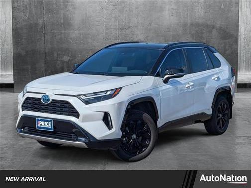 2024 Toyota RAV4 Hybrid SE