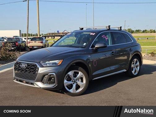 2022 Audi Q5 45 S line Premium Plus