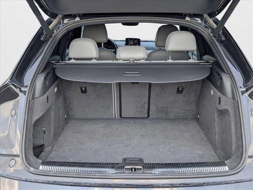 2018 Audi Q3 2.0T Premium Plus