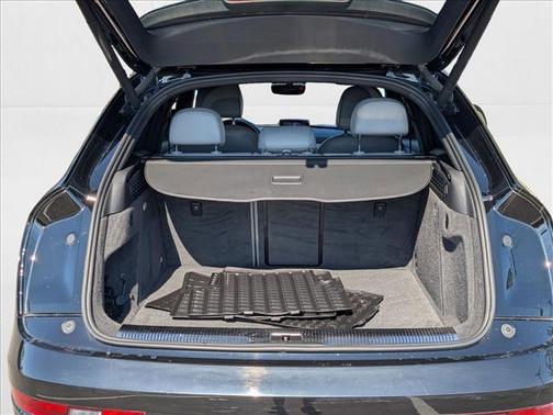 2018 Audi Q3 2.0T Premium Plus