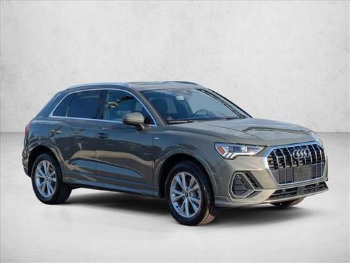 2024 Audi Q3 Premium 45 TFSI S line quattro Tiptronic