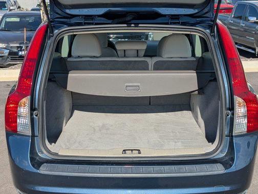 2011 Volvo V50