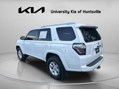 Super White 2016 Toyota 4Runner SR5