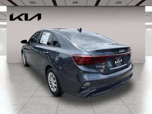 2023 Kia Forte LX