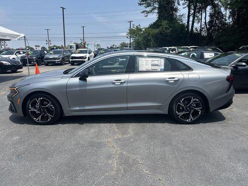 2025 Kia K5 GT-Line
