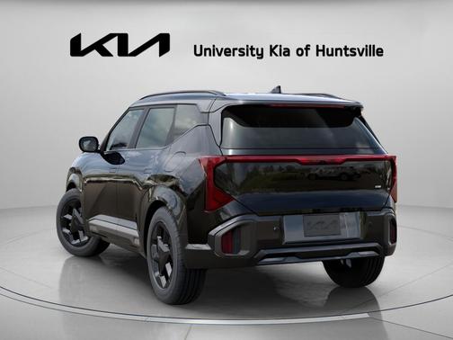 Aurora Black Pearl 2027 Kia Seltos X-Line S