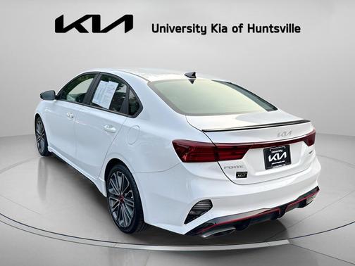 Snow White Pearl 2023 Kia Forte GT