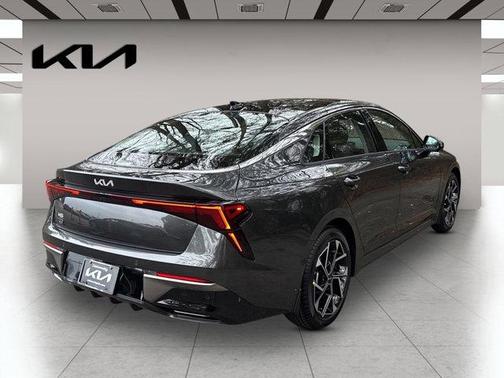 2025 Kia K5 EX