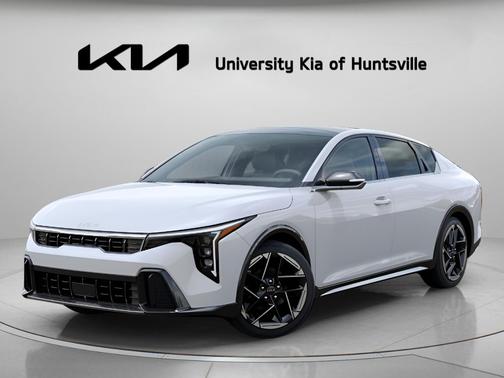 Snow White Pearl 2026 Kia K4 GT-Line