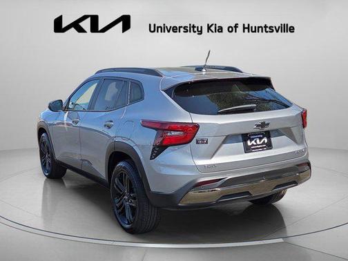 Sterling Gray Metallic 2024 Chevrolet Trax FWD ACTIV