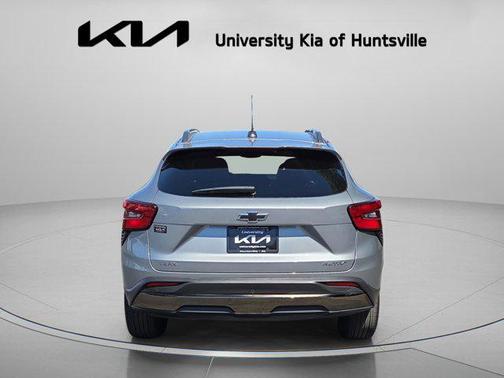 Sterling Gray Metallic 2024 Chevrolet Trax FWD ACTIV