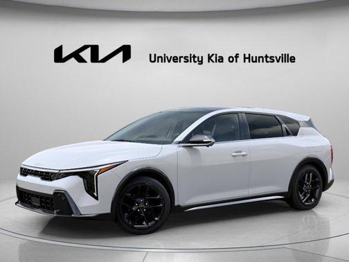 Snow White Pearl 2026 Kia K4 GT-Line Turbo