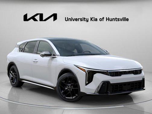 Snow White Pearl 2026 Kia K4 GT-Line Turbo