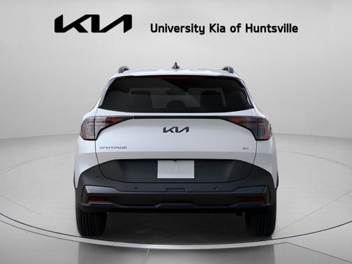 Snow White Pearl 2026 Kia Sportage X-Line