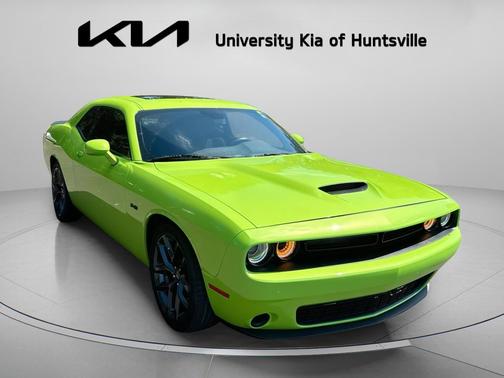 Sublime Metallic Clearcoat 2023 Dodge Challenger R/T