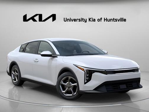 Snow White Pearl 2026 Kia K4 LXS