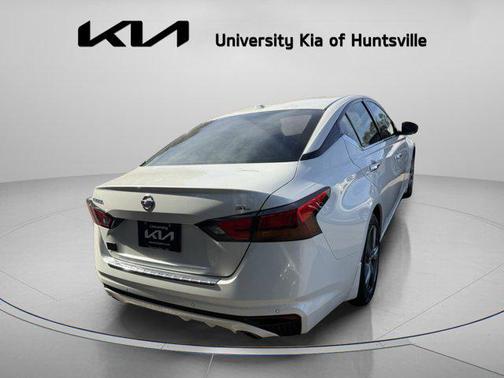 2022 Nissan Altima 2.5 SL