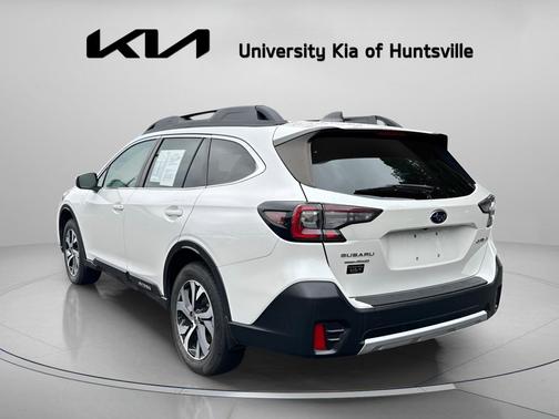 Crystal White Pearl 2020 Subaru Outback Limited