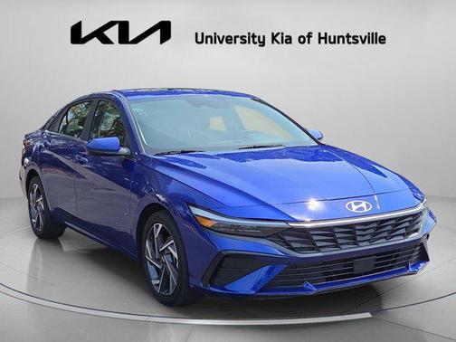 2025 Hyundai ELANTRA SEL