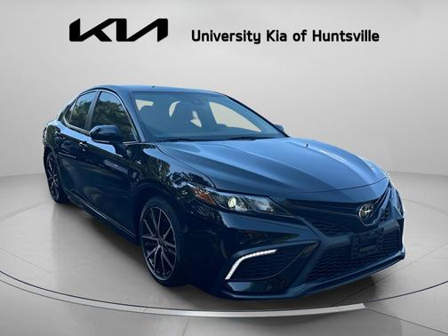 Midnight Black Metallic 2023 Toyota Camry SE