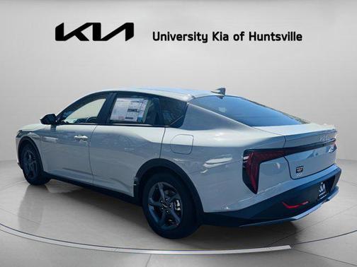 Morning Haze 2026 Kia K4 LXS