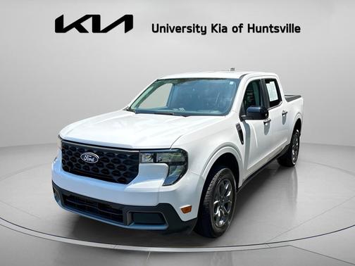 Oxford White 2025 Ford Maverick XLT