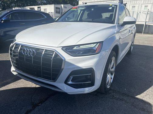 2021 Audi Q5 45 Premium Plus