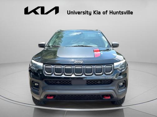 Diamond Black Crystal Pearlcoat 2022 Jeep Compass Trailhawk