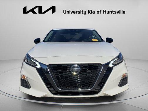 2021 Nissan Altima SR FWD