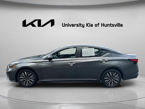 Gun Metallic 2024 Nissan Altima 2.5 SV