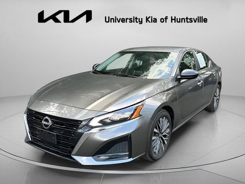 Gun Metallic 2024 Nissan Altima 2.5 SV