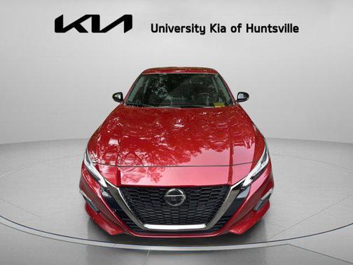 2022 Nissan Altima SR FWD